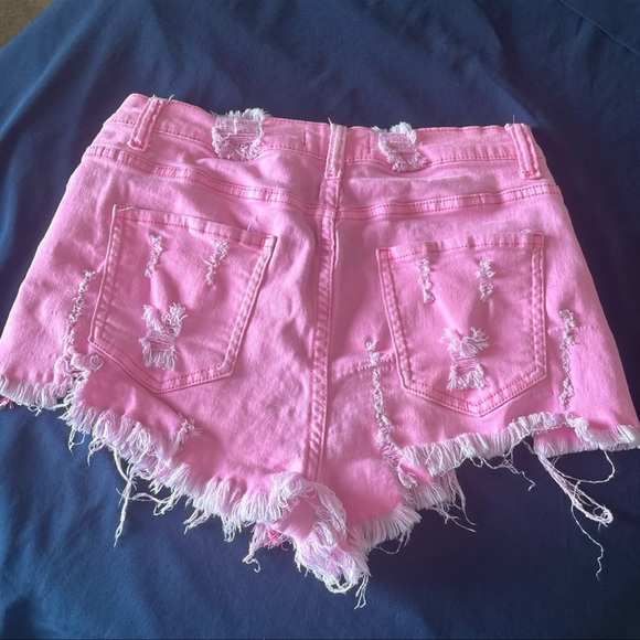 AKIRA Vibrant Pink Distressed Jean Shorts - Picture 2 of 6